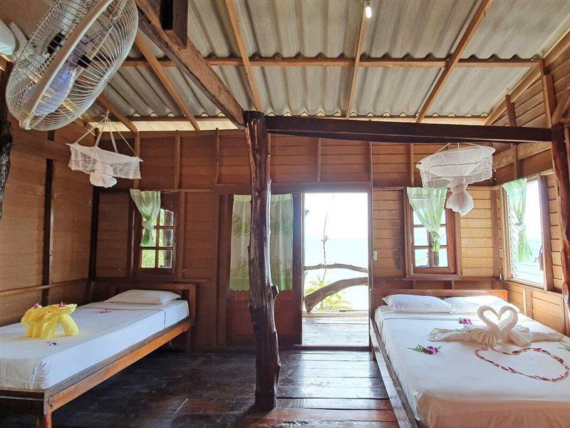 Koh Jum Aosi Beach View ภายนอก รูปภาพ