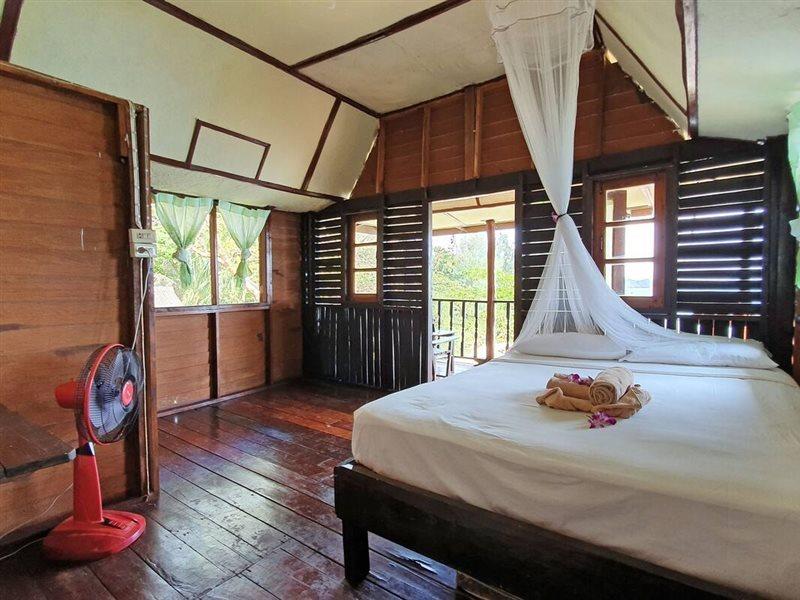 Koh Jum Aosi Beach View ภายนอก รูปภาพ
